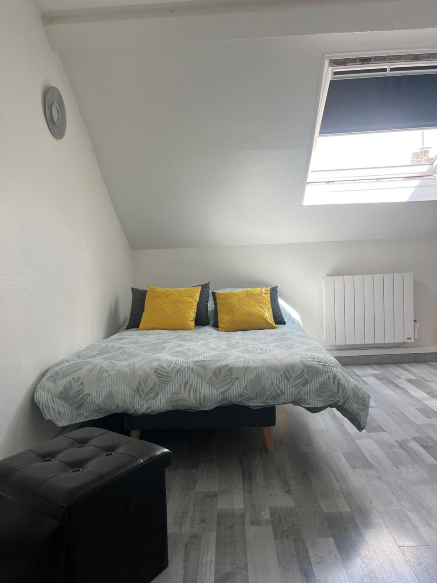 Studio / Chambre Calme Pres De L'Etang St Pierre. Amiens Dış mekan fotoğraf